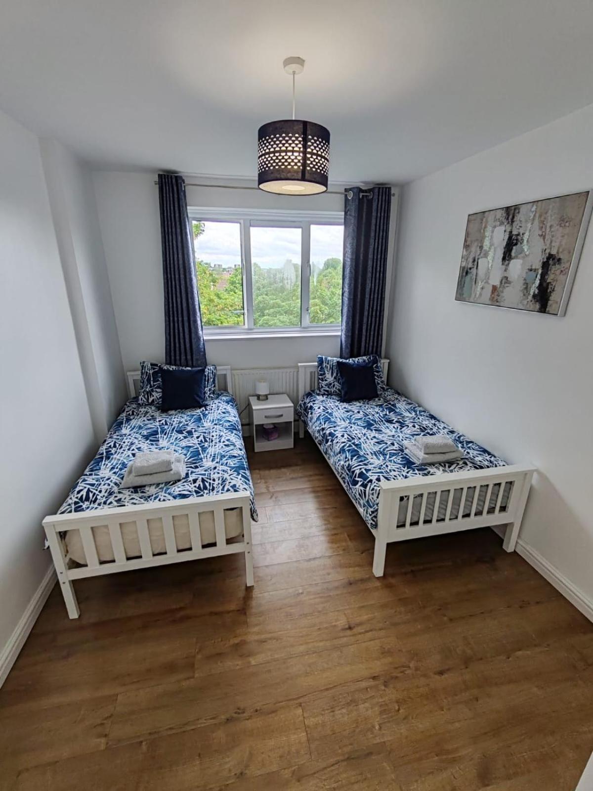 White City Apartment, Your London Stay Eksteriør bilde